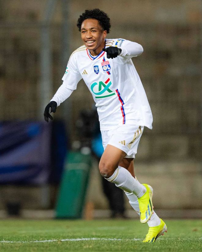 转会期里昂调整名单以备法国杯，临场应变环节打磨，信心回归，细节决定成败的简单介绍-乐鱼棋牌